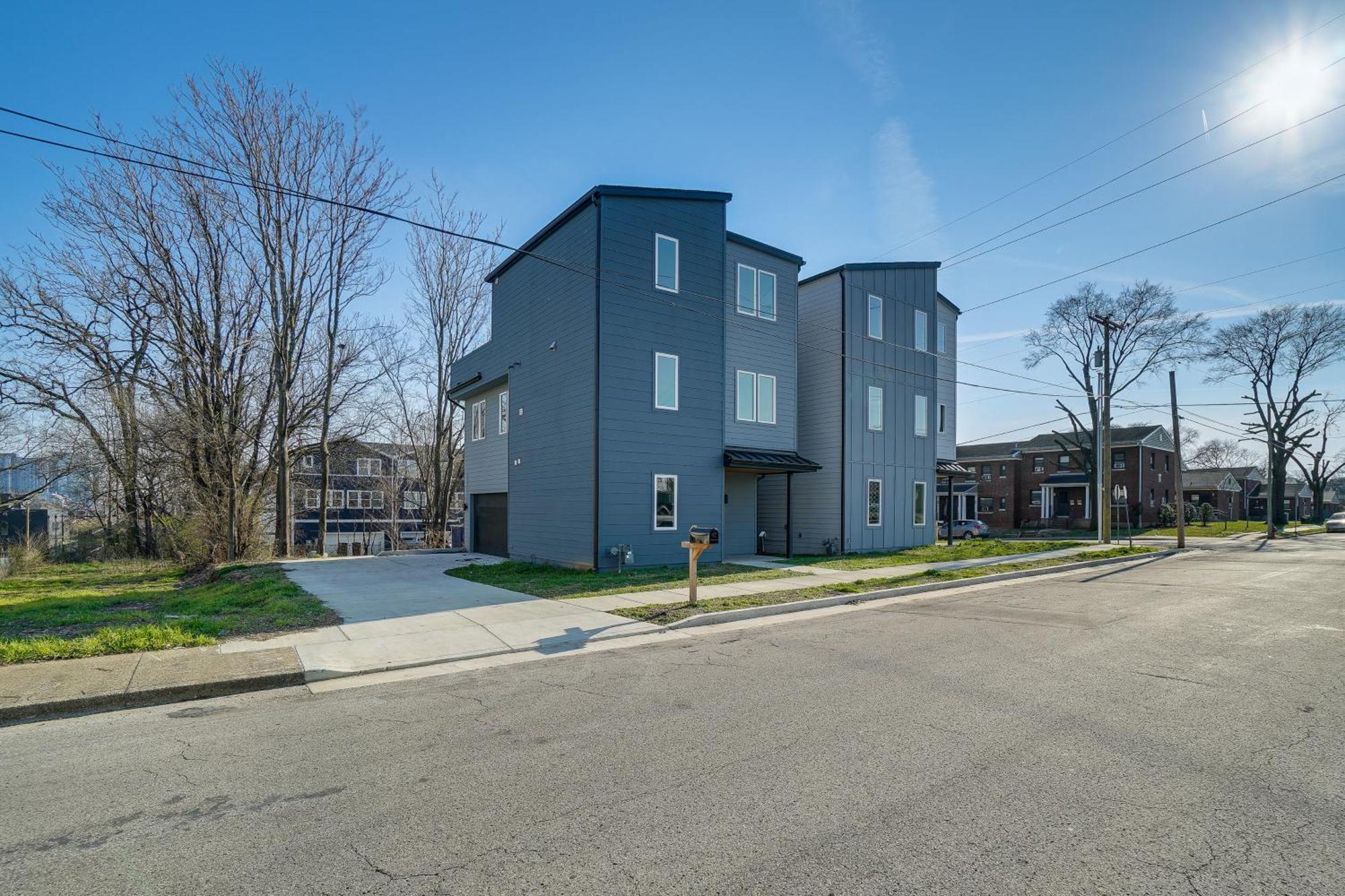 Sleek And Modern Nashville Home Walk To Marathon! Exterior photo